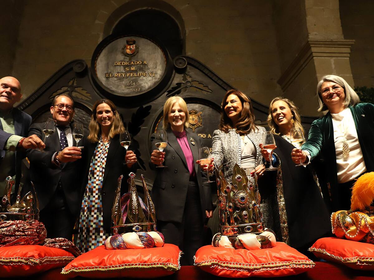 Los Reyes Magos de Jerez ya tienen sus coronas