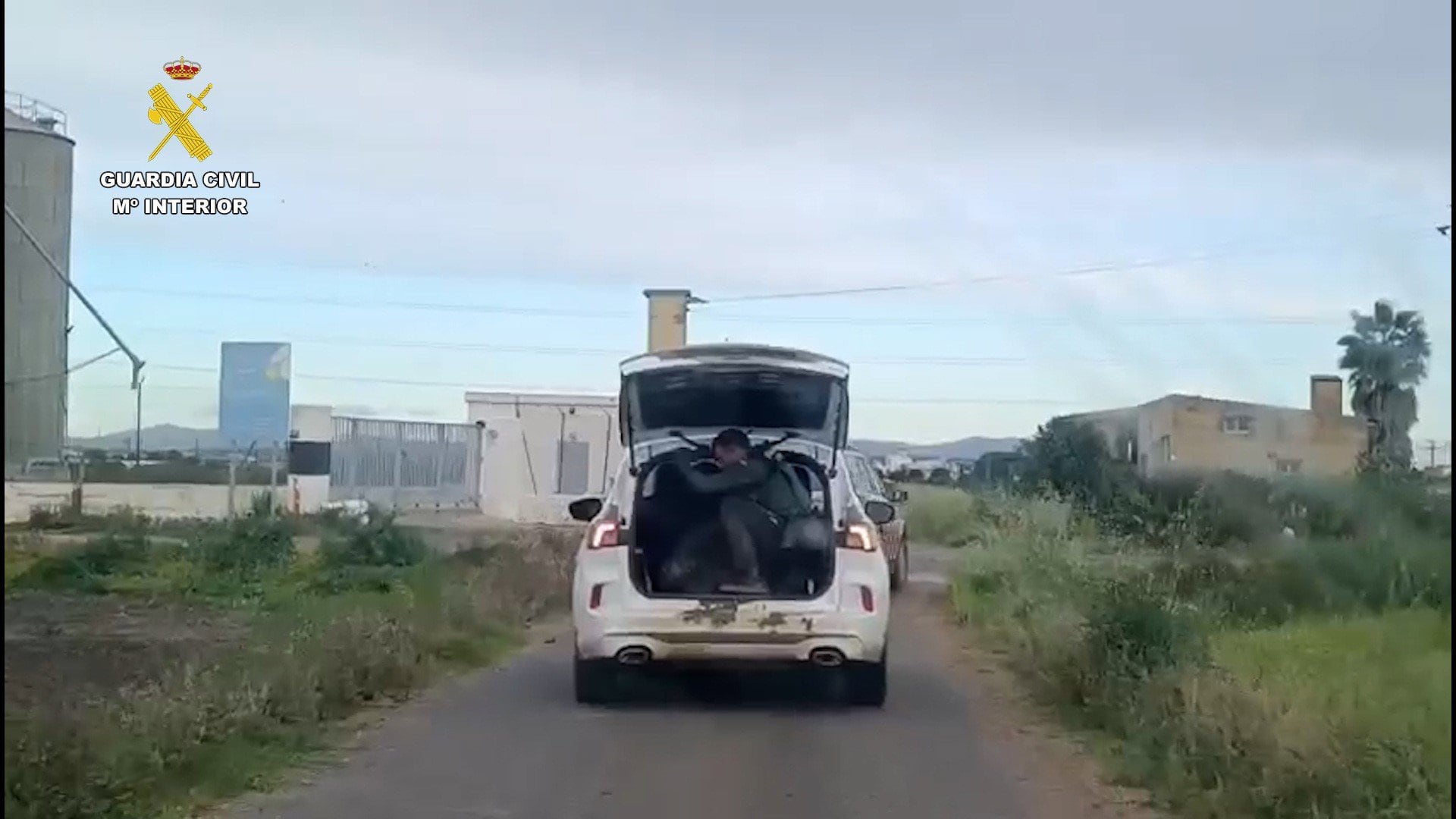 Imagen del operativo de la Guardia Civil