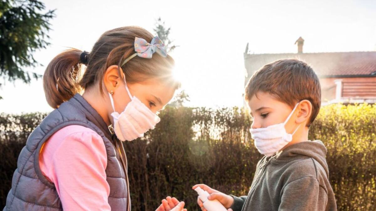 El Ayuntamiento de Cieza reparte mascarillas infantiles solidarias