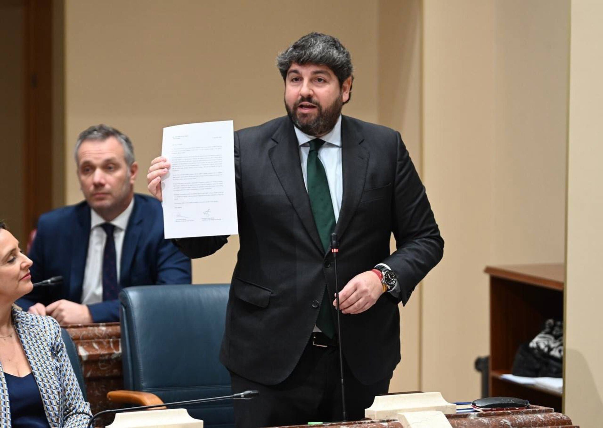 15/01/2026 El presidente del Gobierno regional, Fernando López Miras, en la sesión de control en la Asamblea Regional
ESPAÑA EUROPA MURCIA POLÍTICA
CARM