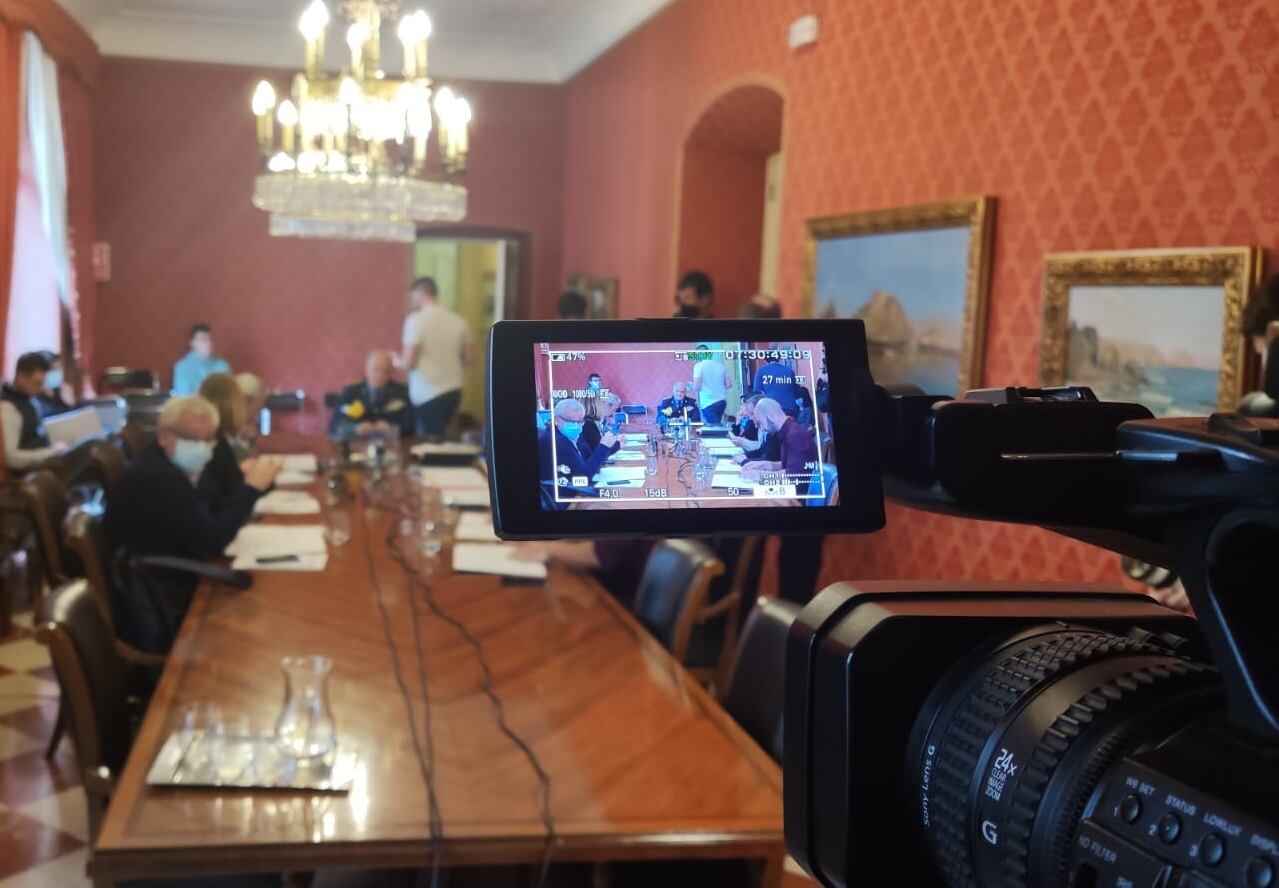 José María Conesa, jefe de la Policía Local de Alicante, durante su comparecencia ante la comisión de investigación de las oposiciones a la Policía Local de Alicante (02 de mayo de 2022)