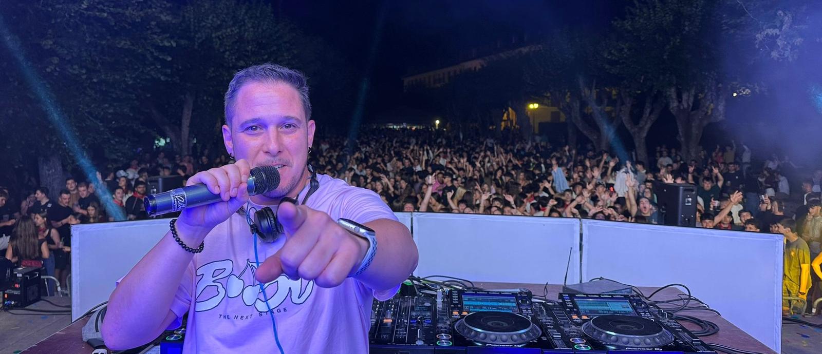 Los 40 Urban con Ramsés López en Ezcaray