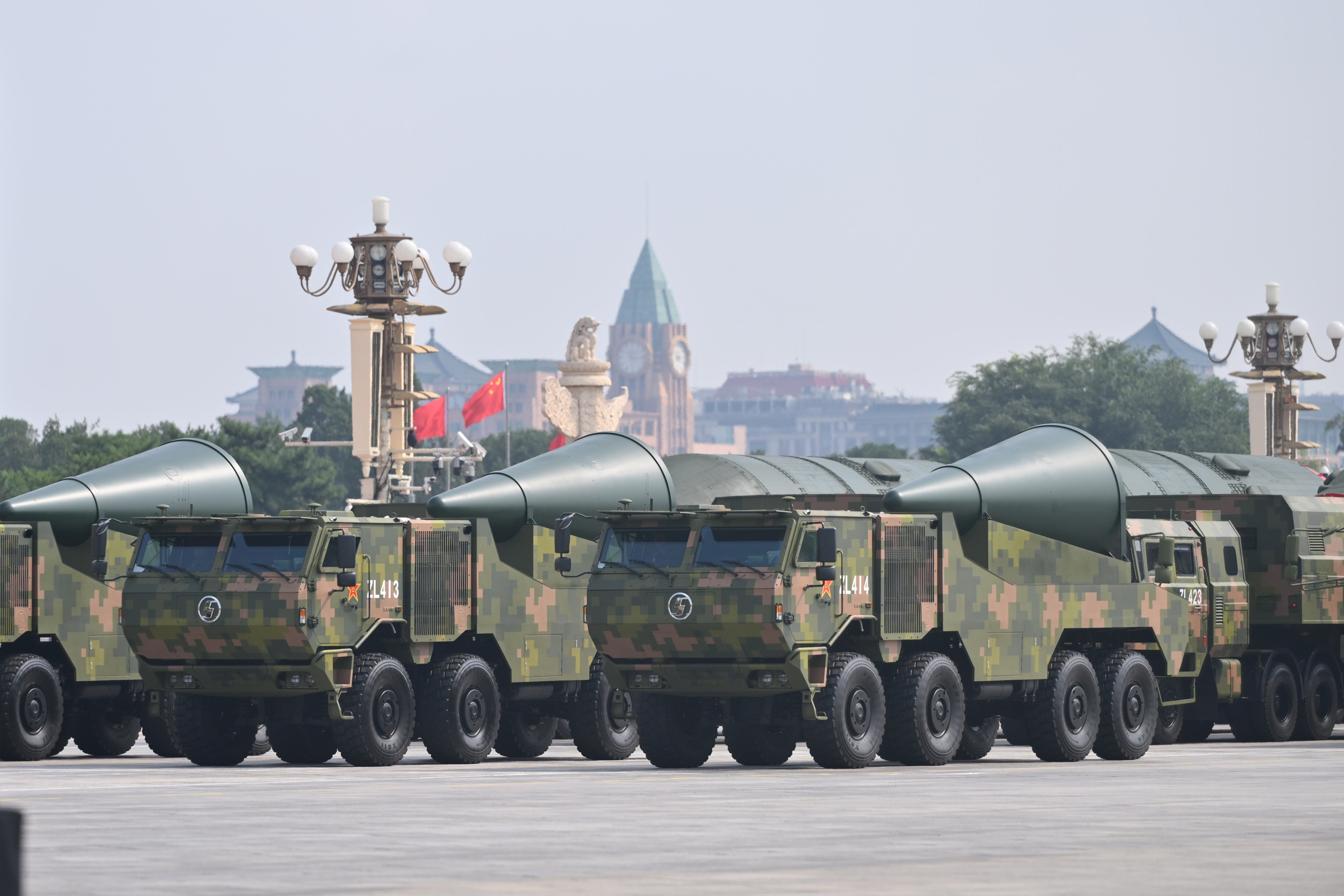 Misiles nucleares exhibidos por China durante un desfile militar el pasado año en Pekín