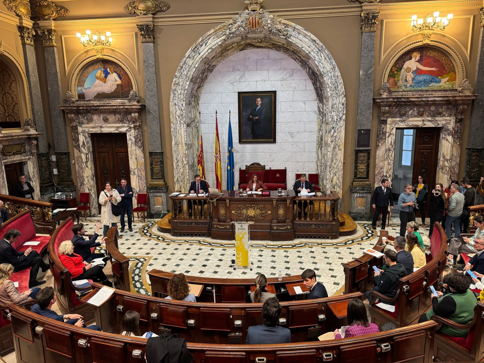 Pleno del Ayuntamiento de València.