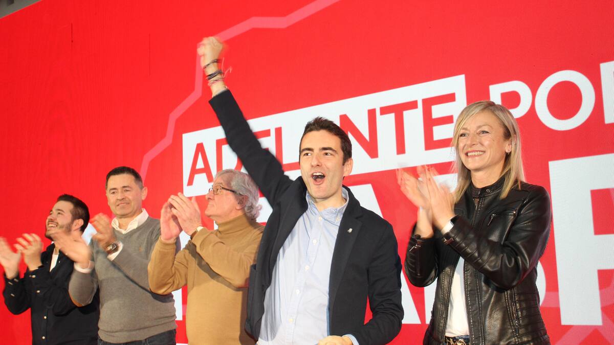 Casares aspira a liderar el PSOE de Cantabria para devolverle "la ilusión y la unidad"