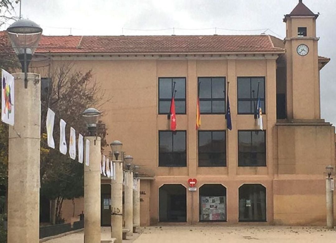 Ayuntamiento de Velilla de San Antonio. 