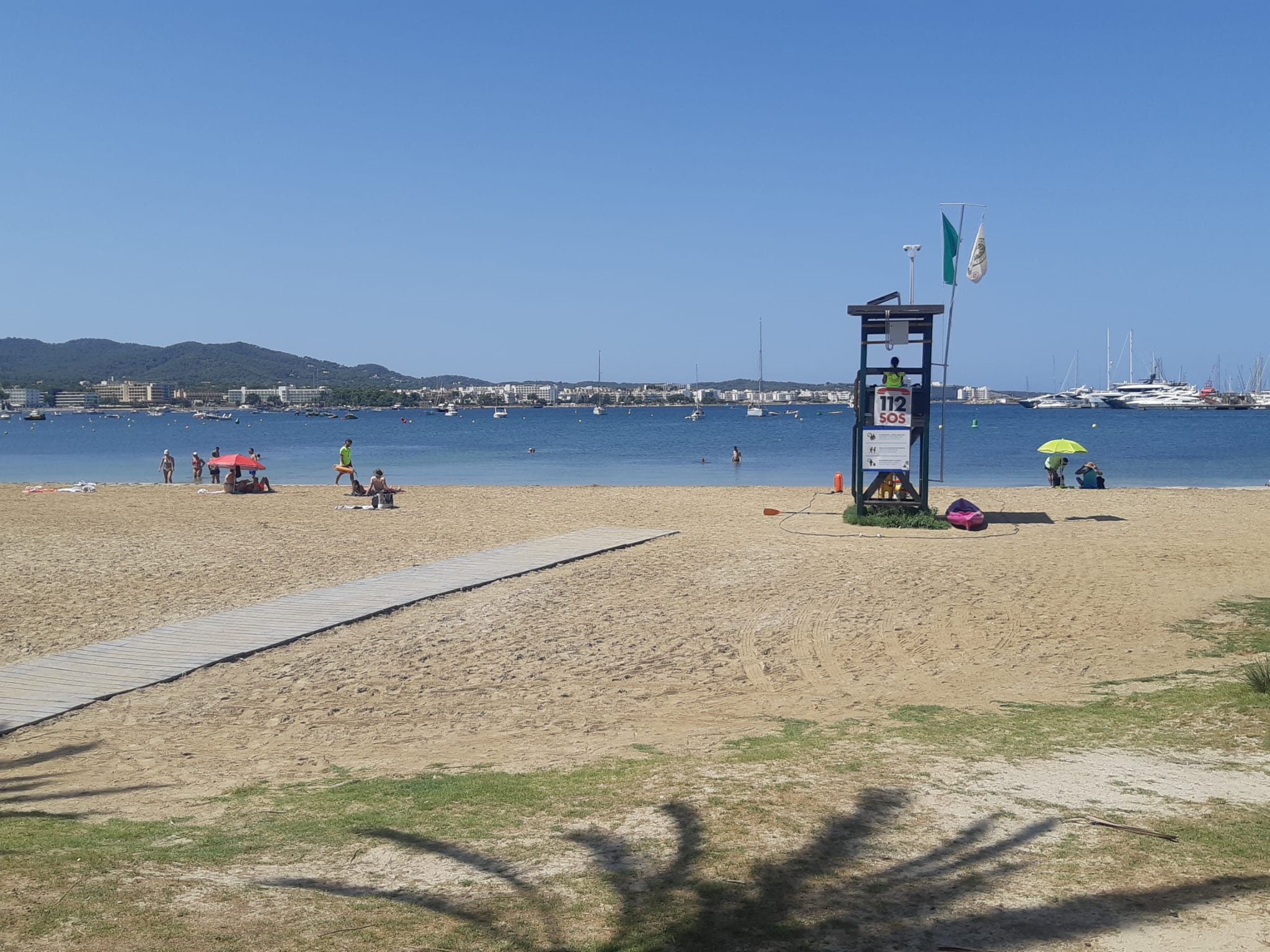 Playa de s&#039;Arenal abierta