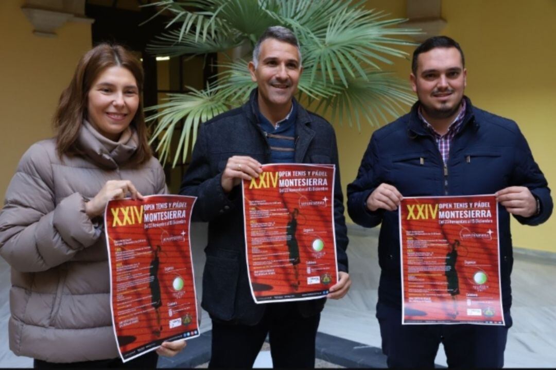 Loreto Martín, Juan Manuel Contreras y Jesús Alba presentando el cartel del Torneo 