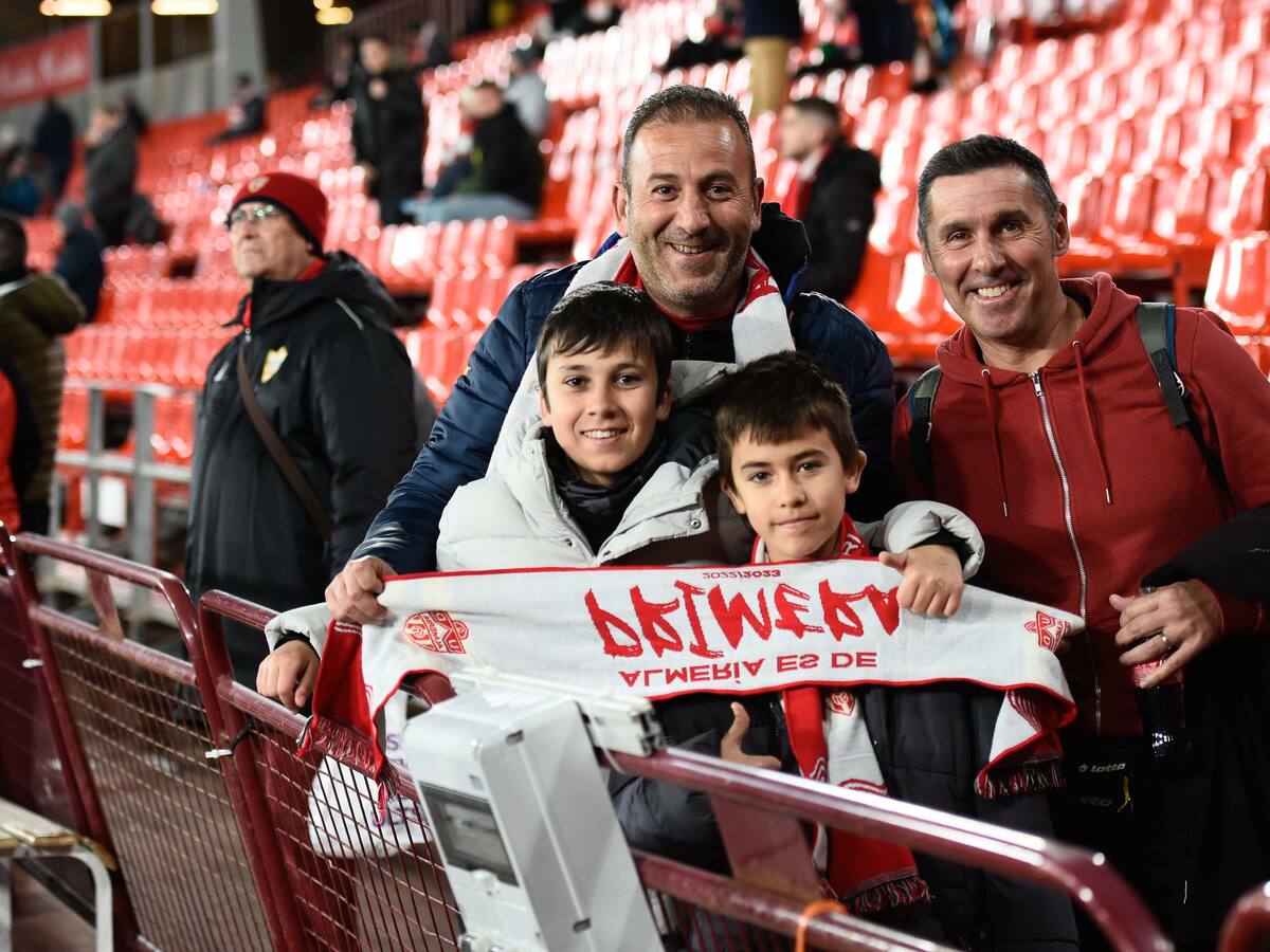 El primer partido en viernes en casa deja 11.629 espectadores