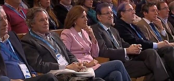 López del Hierro, junto a Cospedal y Rajoy