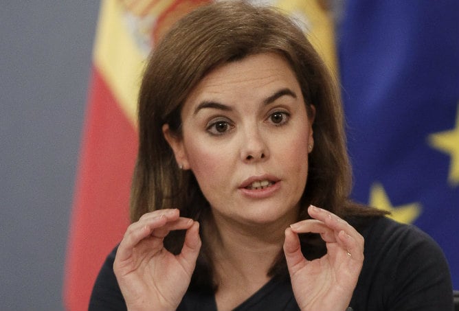 La vicepresidenta del Gobierno, Soraya Sáenz de Santamaría, durante la rueda de prensa posterior al Consejo de Ministros