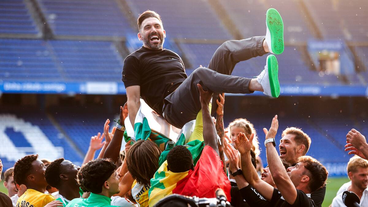 El Elche, segundo equipo en ascender a Primera División; Oviedo, Mirandés, Racing y Almería se disputarán la última plaza para jugar en LaLiga