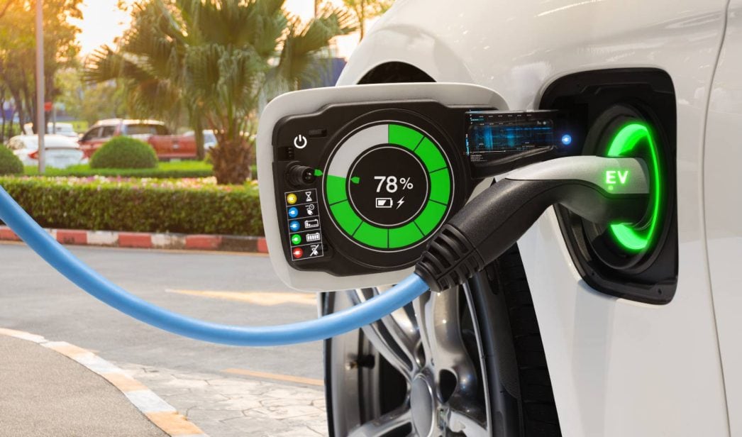 Las ayudas disponibles para comprar un coche eléctrico en 2024