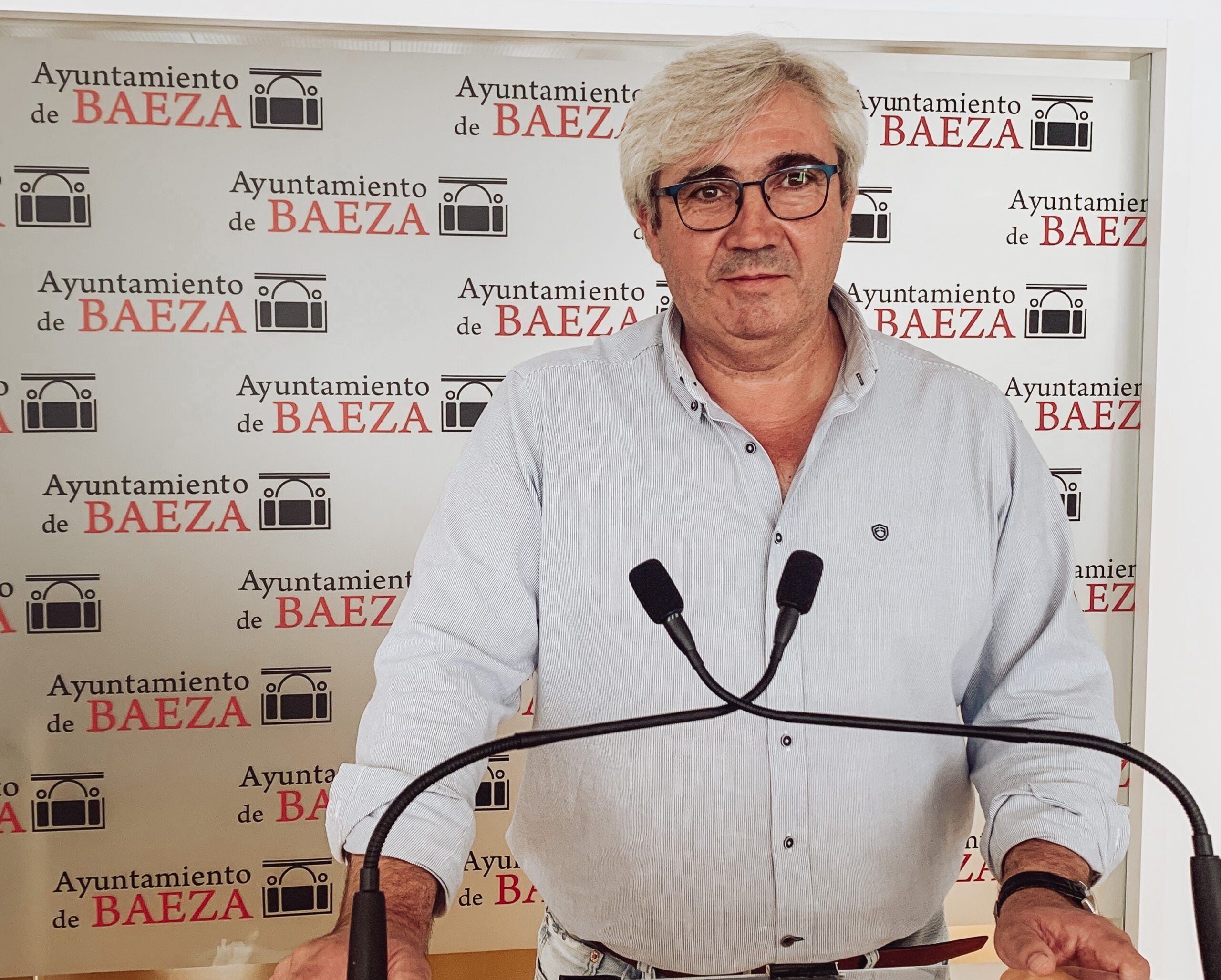 Imagen de archivo de Bartolomé Cruz durante una rueda de prensa en el Ayuntamiento de Baeza