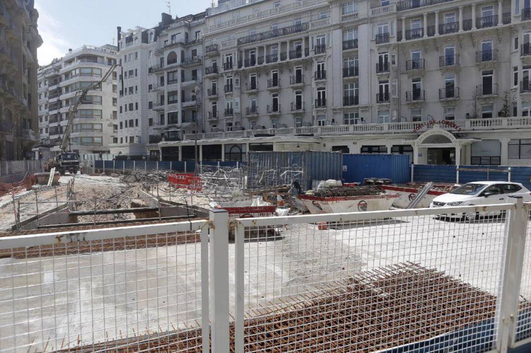 Obras de la pasante del Topo a la altura de la calle Zubieta