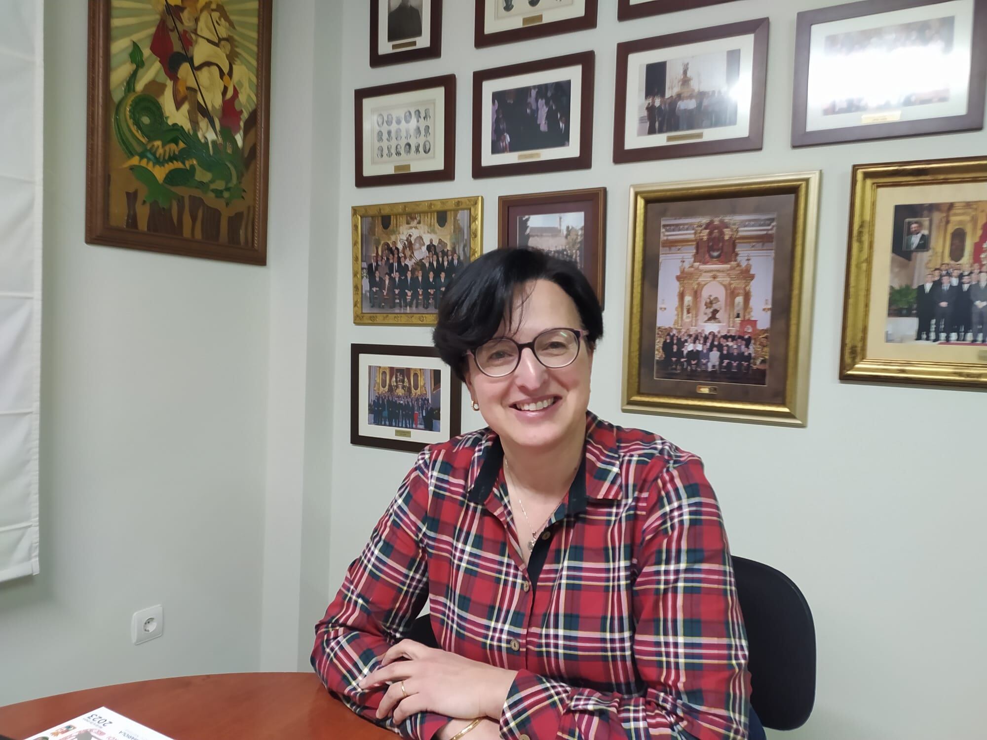 Elena Vilanova, Presidenta de la Cofradía de San Jordi de Banyeres de Mariola