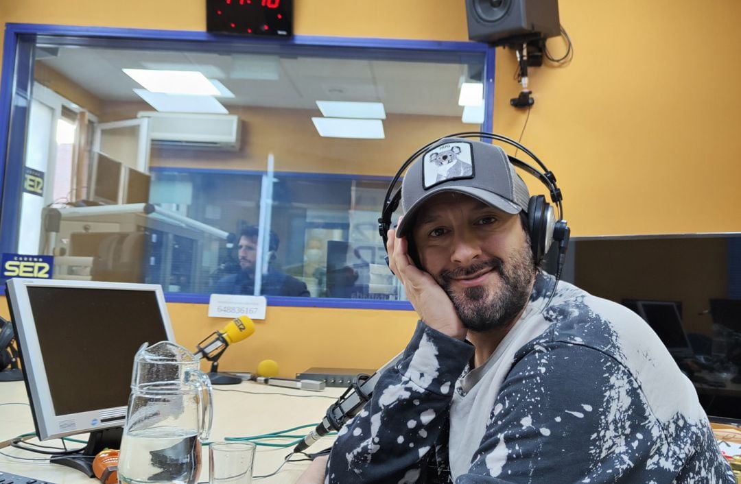 Rafael Amargo, en los estudios de Radio Granada