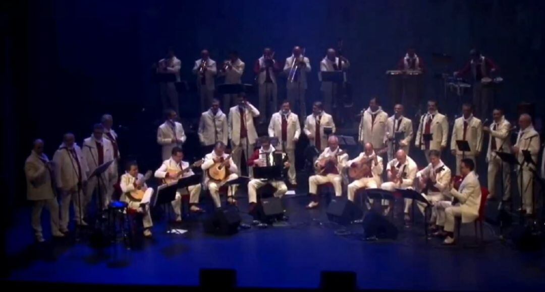 Fotograma del vídeo editado por los Parrandboleros