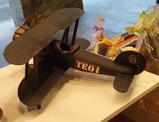 Los aviones están hechos solo de chocolate