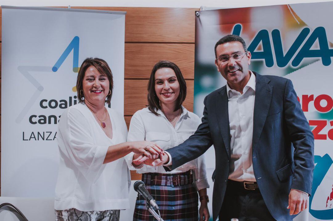 Gadys Acuña, Migdalia Machín y Oswaldo Betancot