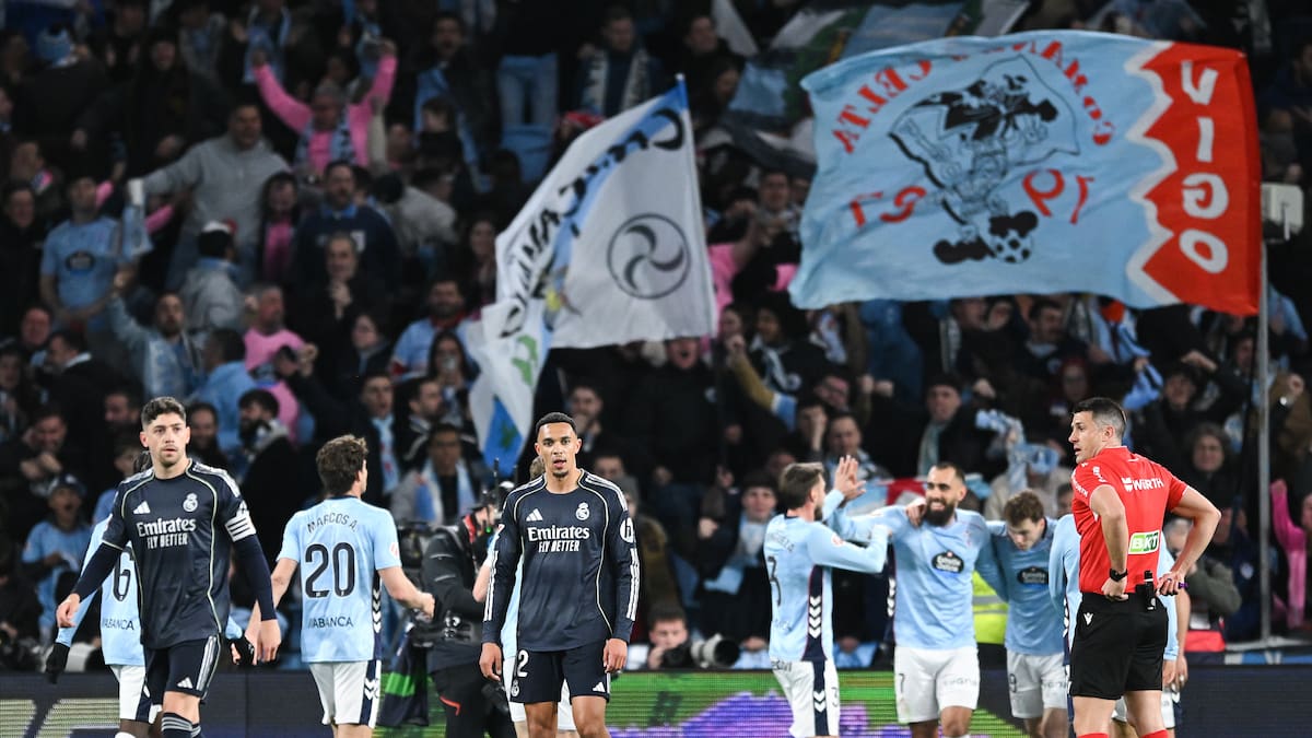 Trent, señalado en el primer gol del Celta por su pasividad defensiva: "Es un desastre. No cuerpea, no corta, no esprinta..."