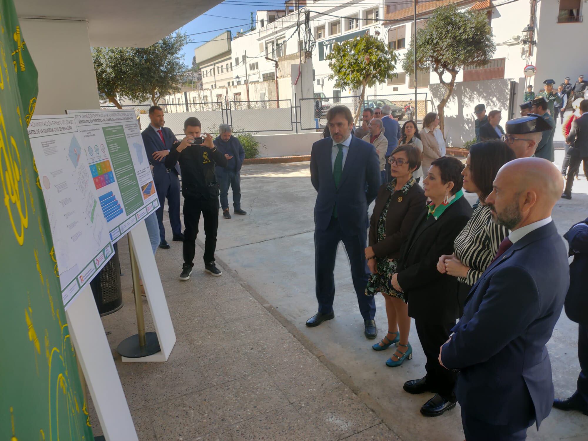 Este viernes ha tenido lugar la presentación del proyecto de remodelación del cuartel de la Guardia Civil de Benaoján