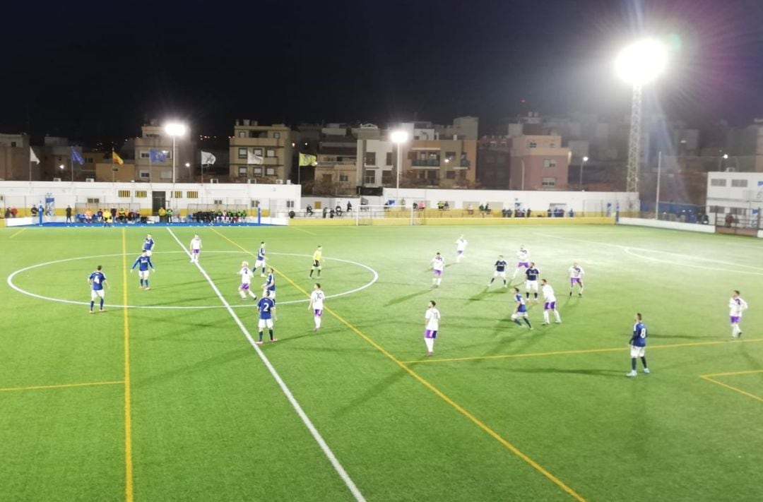 Partido entre el Melilla CD y el Real Jaén disputado en tierras melillenses.