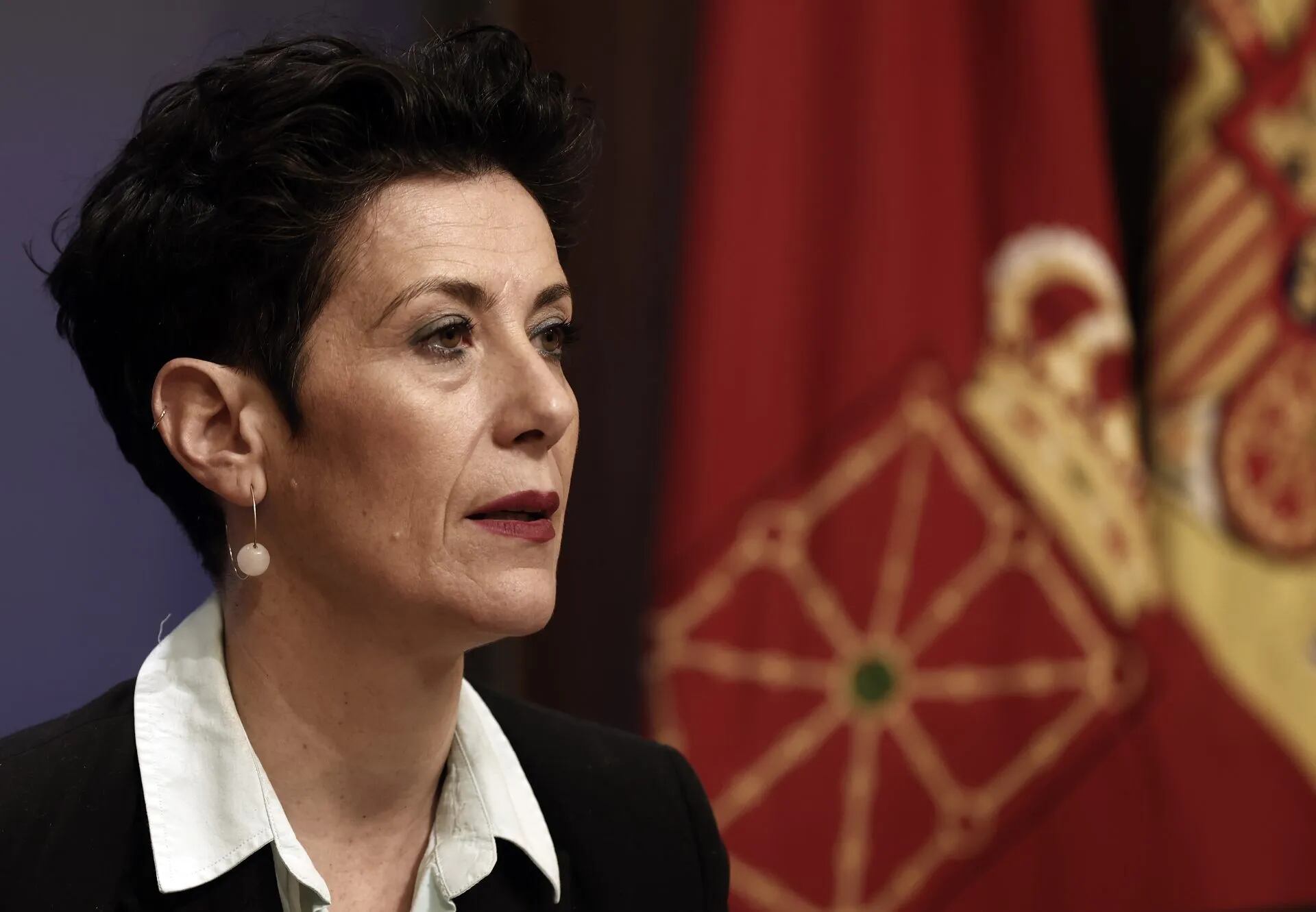 Elma Sáiz, en una rueda de prensa cuando ejercía la portavocía del Gobierno de Navarra
