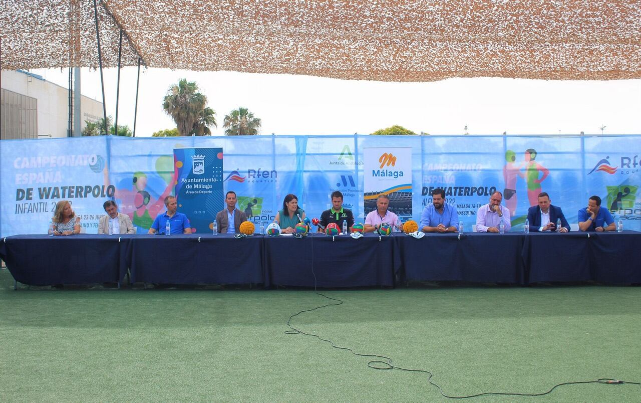 Presentación del Campeonato de España alevín e infantil de waterpolo en el Centro Inacua