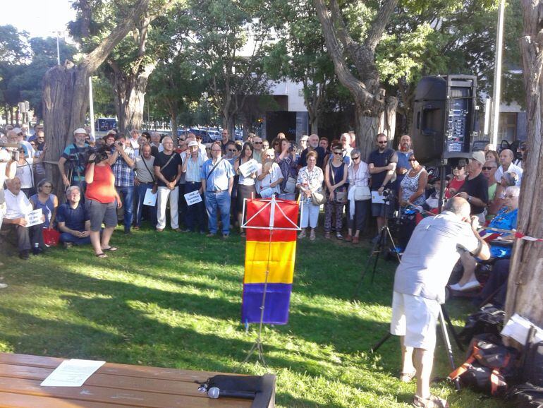 HOimenaje a víctimas del franquismo en Pamplona, el pasado verano.