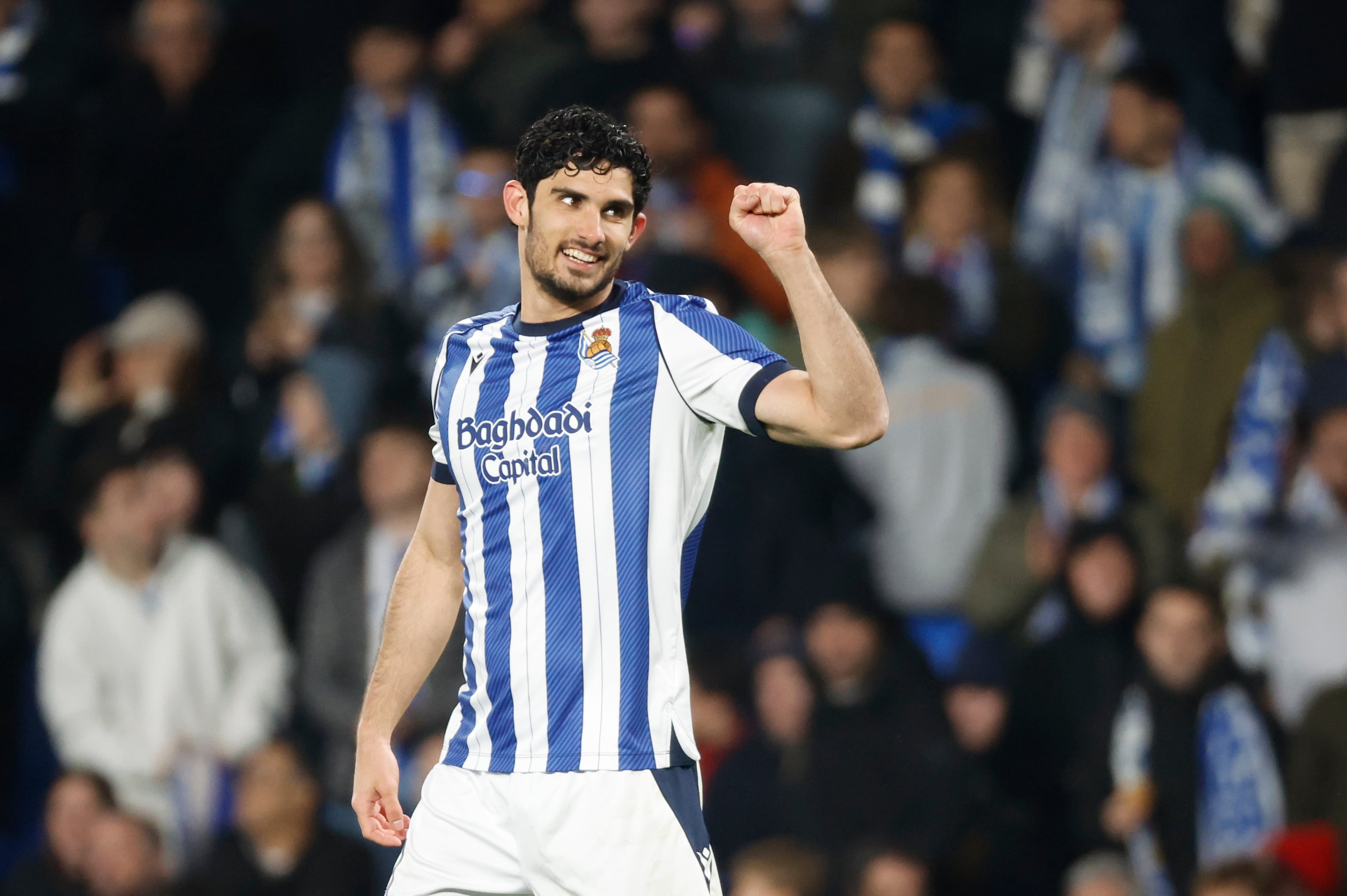 SAN SEBASTIÁN, 15/03/2026.- El delantero portugués de la Real Sociedad, Gonçalo Guedes, tras conseguir el tercer gol de su equipo durante el encuentro correspondiente a la jornada 28 de LaLiga que Real Sociedad y Osasuna disputan este domingo en el estadio de Anoeta, en San Sebastián. EFE / Juan Herrero.
