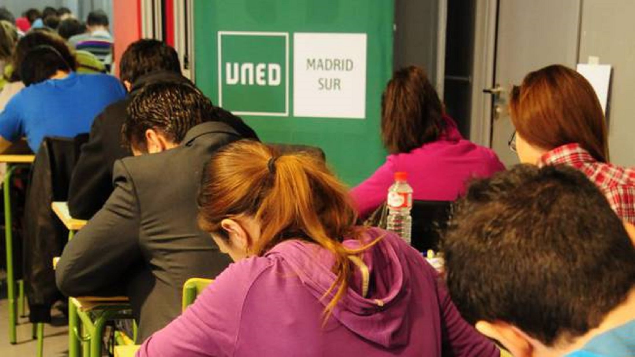 Estudiantes de la UNED Madrid Sur.