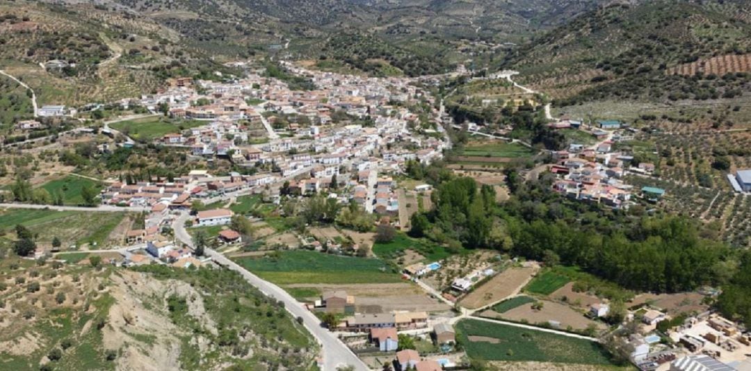 Panorámica del municipio de Frailes.