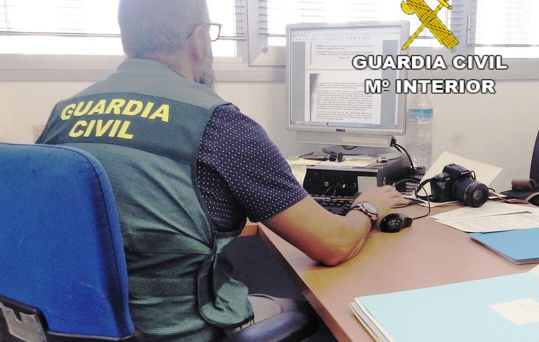 Agente de la Guardia Civil en Castellón. Imagen de archivo