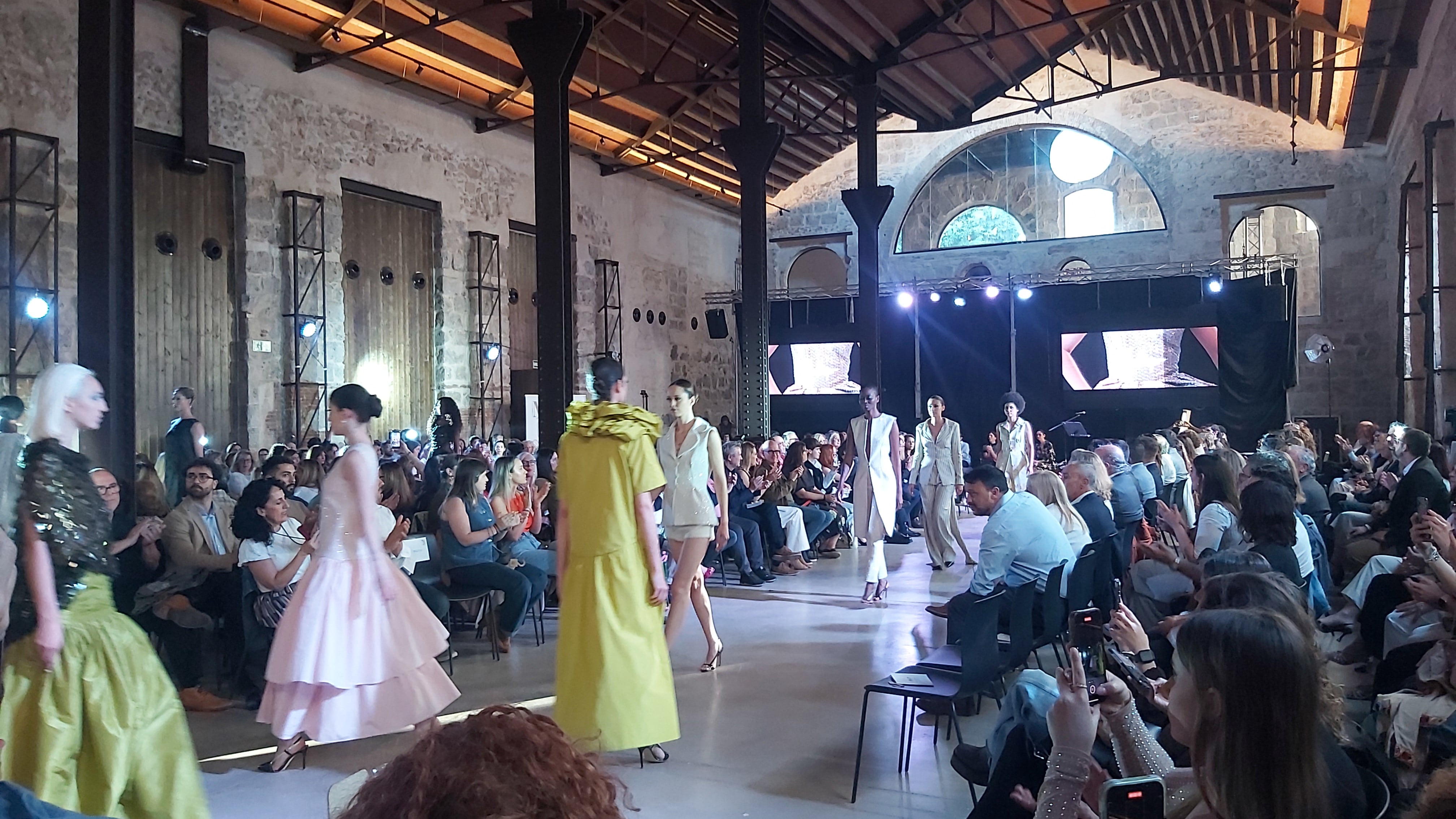 Desfile final de la III Setmana de la Moda en Rodes