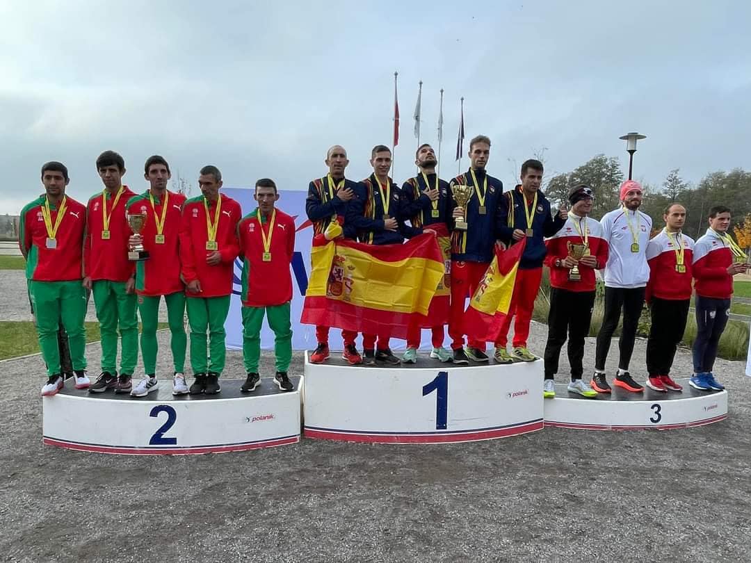 José Martínez Morote, con el resto de la selección española