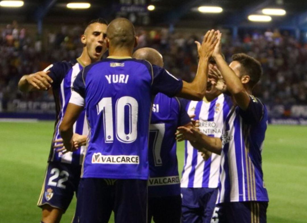 La Deportiva no supo cerrar el partido cuando el Alcorcón se quedó con nueve.