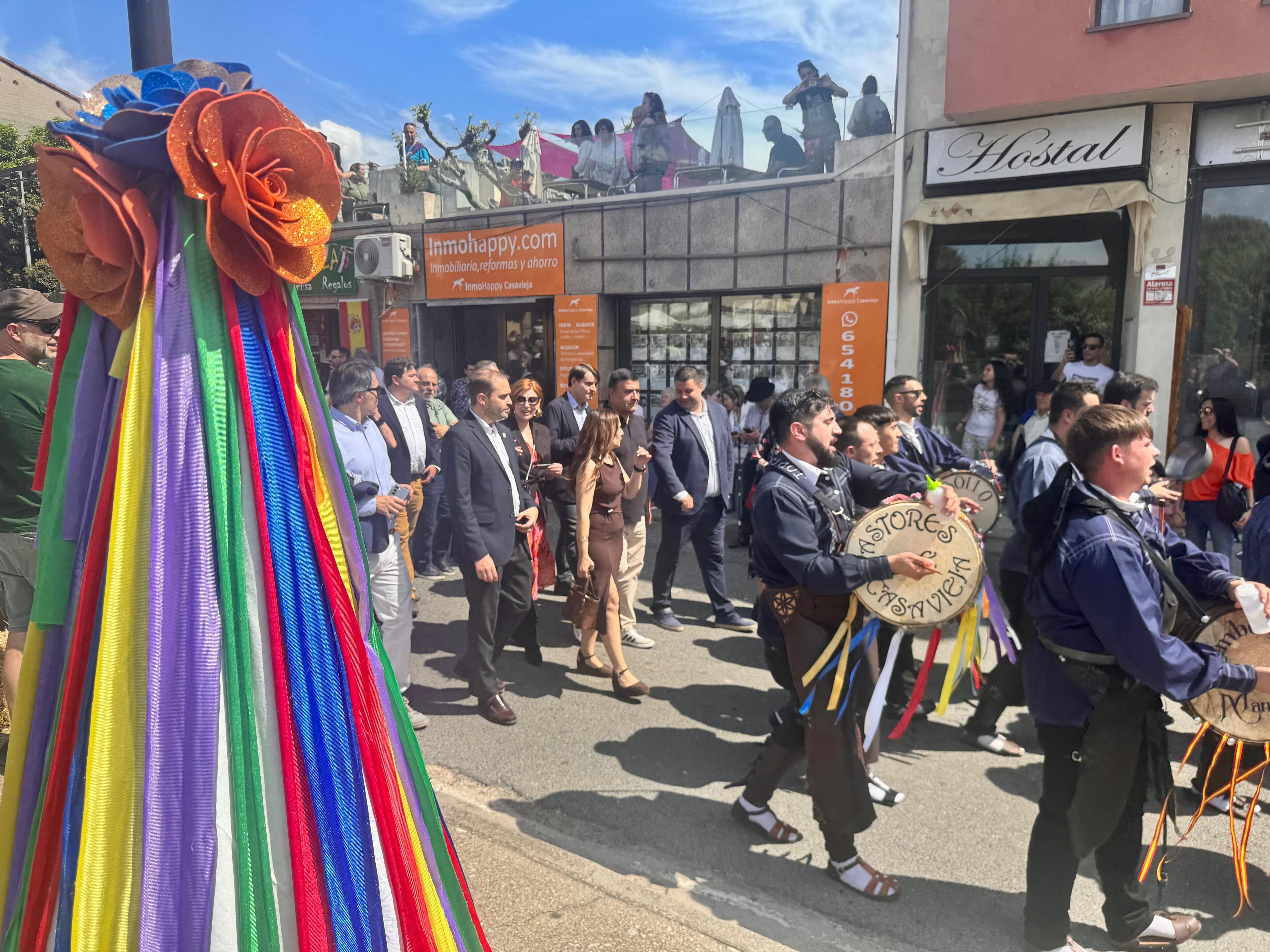 Autoridades en el desfile
