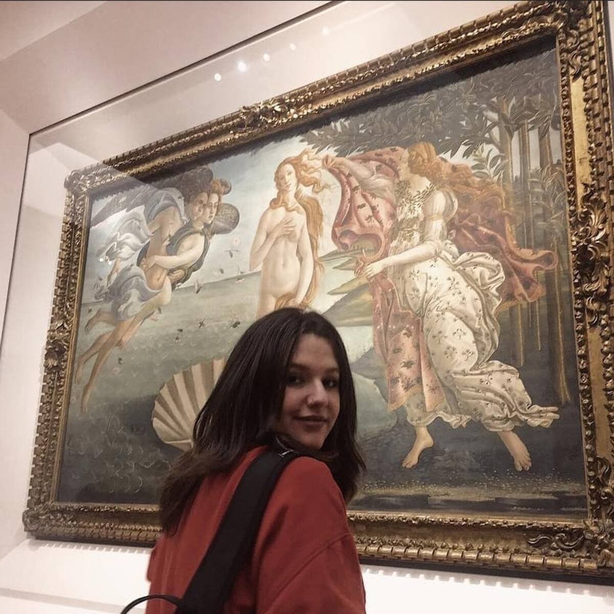 Victoria Molina, la 'influencer' jiennense que es tendencia con sus hilos sobre el patrimonio de la provincia