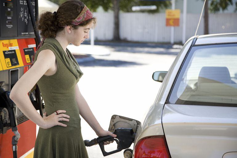 Imagen de una gasolinera 