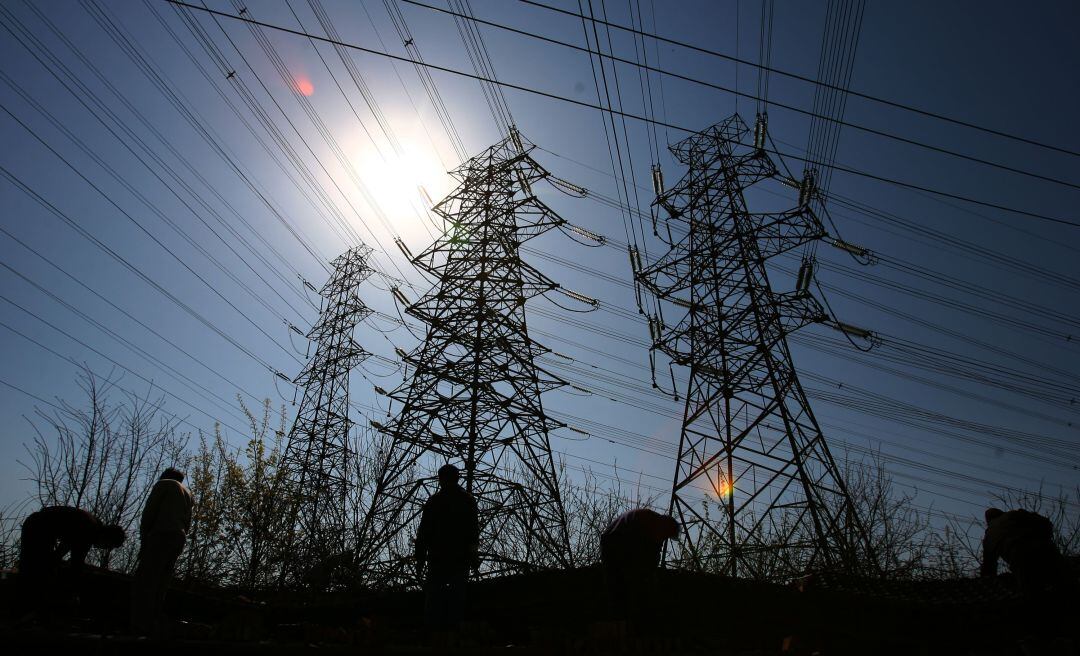 Un poste de la luz de la red eléctrica española.