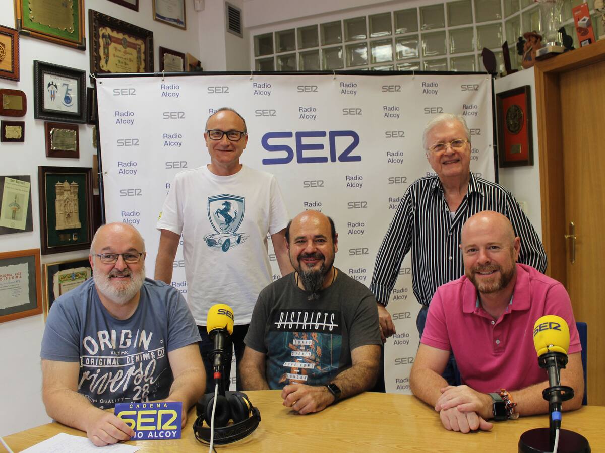 Amagatalls de la Festa con el cronista y el relaciones institucionales de la ASJ (22/06/2023)