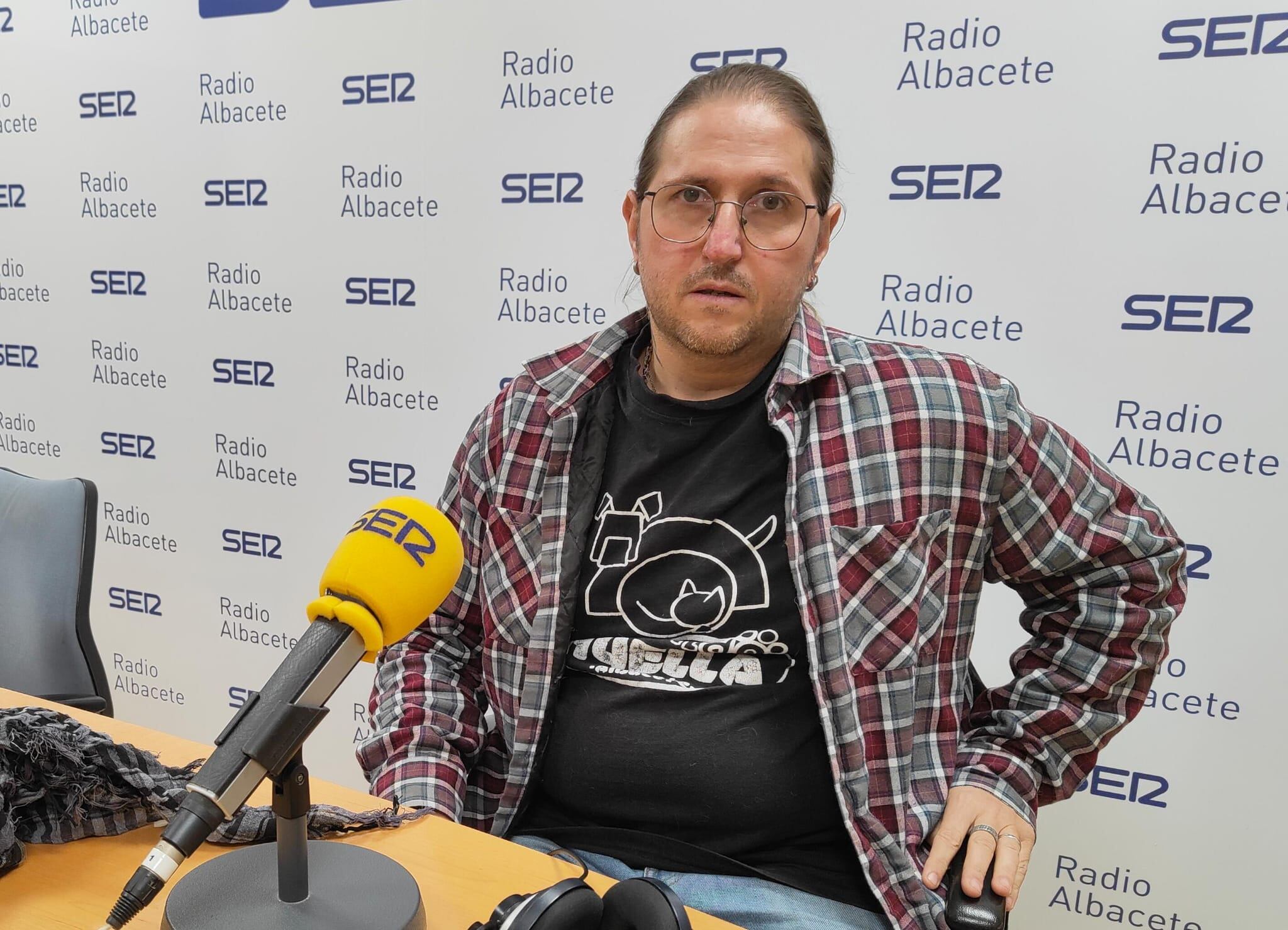 Leandro Palacios, portavoz de Dejando Huella, en Radio Albacete