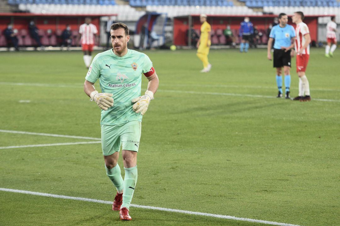 Fernando Martínez en el partido contra el Málaga en el Estadio.