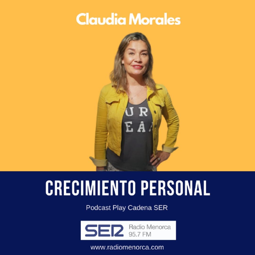 Claudia Morales tiene el espacio de podcast Camino al corazón