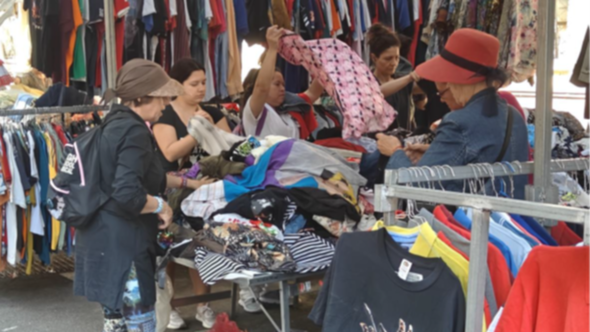 Un estudio revela que el 99,4 % de la población valenciana vive en municipios con mercados no sedentarios