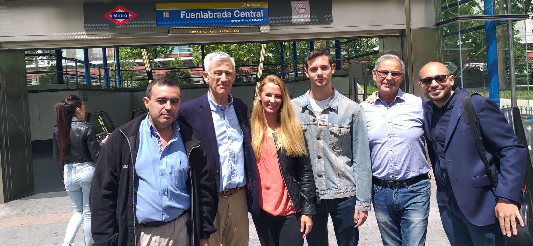 El diputado regional de Ciudadanos, Juan Rubio y la candidata de este partido en Fuenlabrada, Patricia de Frutos, han contado sus propuesta en materia de transporte.