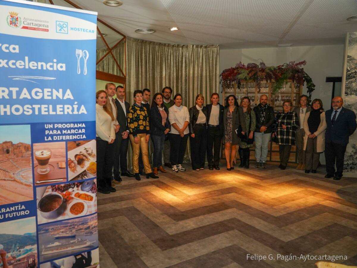 Ayuntamiento y Hostecar ofrecen formación de excelencia en hostelería con un programa que ya ha logrado contrataciones en su edición piloto