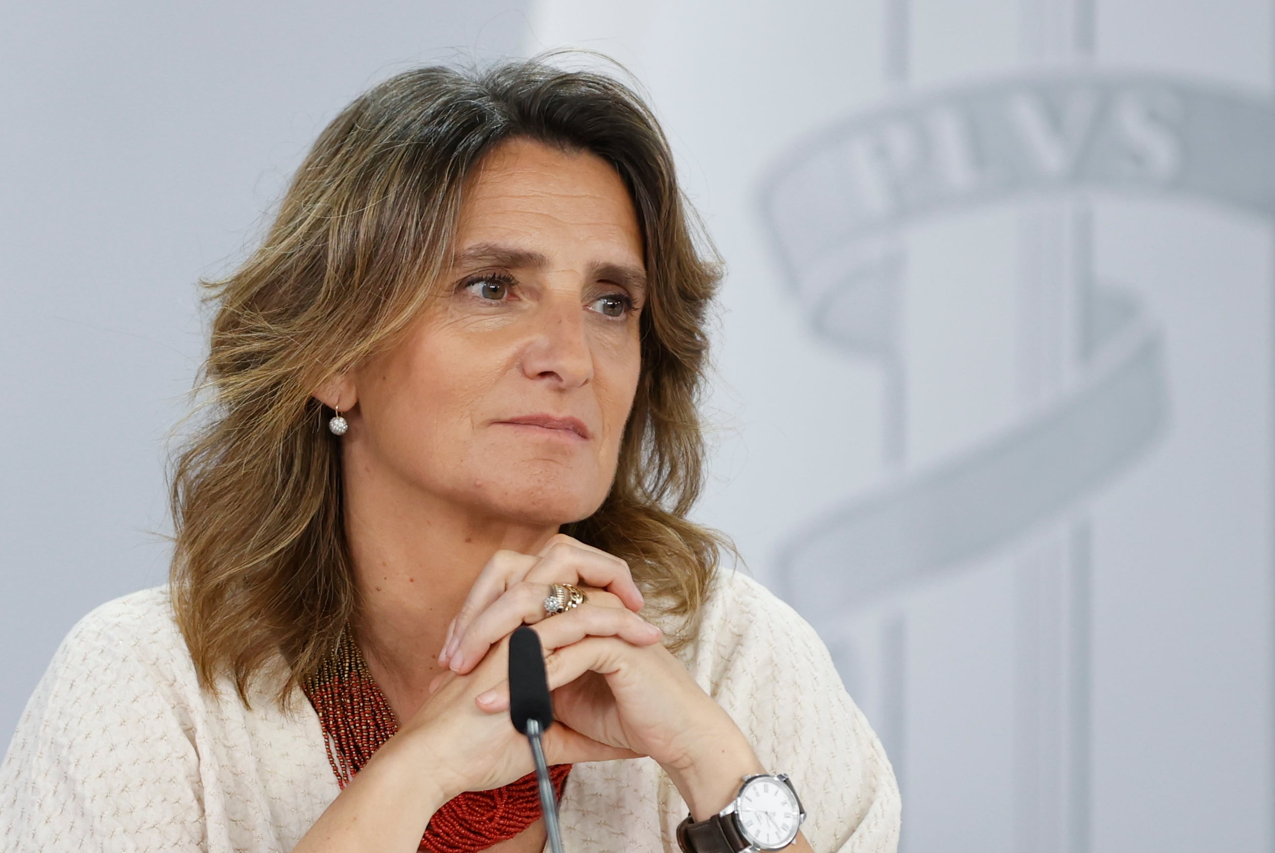 La vicepresidenta tercera y ministra para la Transición Ecológica, Teresa Ribera, durante su comparecencia este lunes en Madrid para informar del nuevo paquete de medidas urgentes para la eficiencia y el ahorro energético.