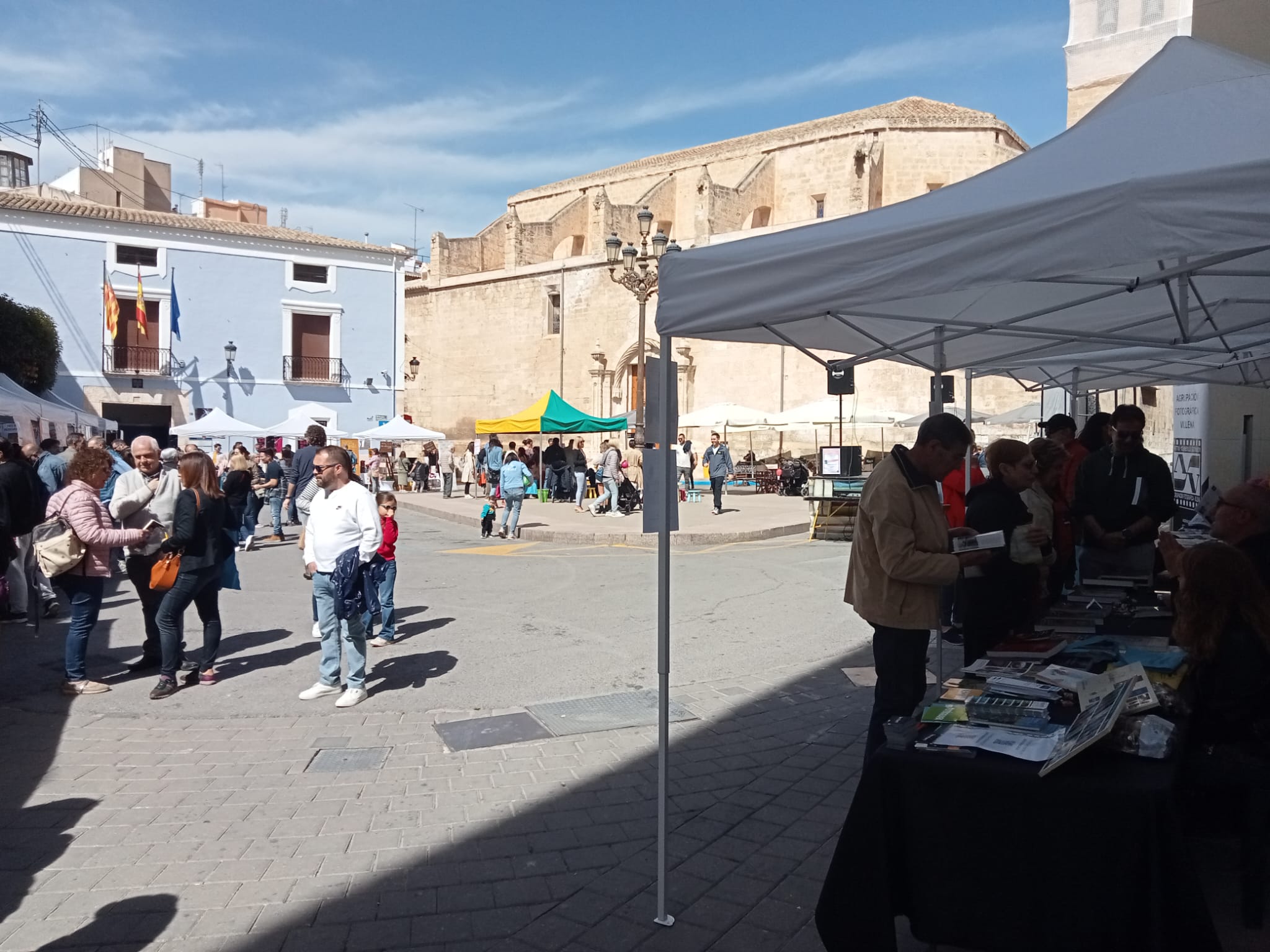 Feria del libro 2024 en Villena